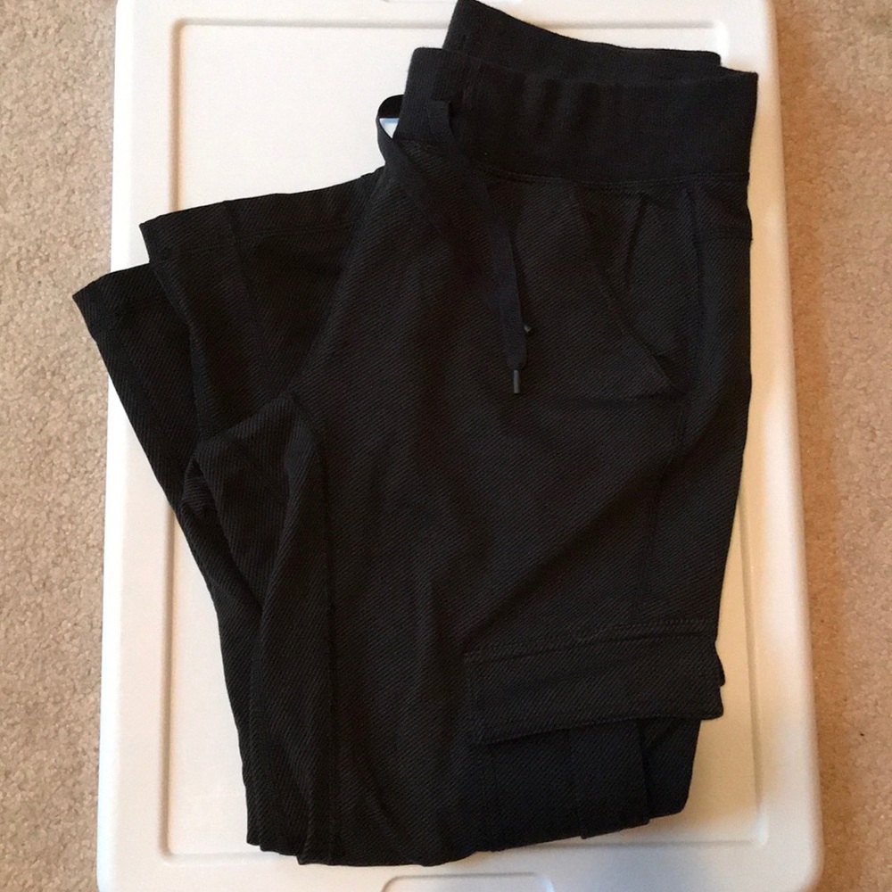 Lululemon loose fit joggers
